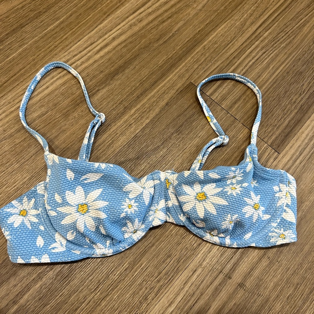 Floral bikini set